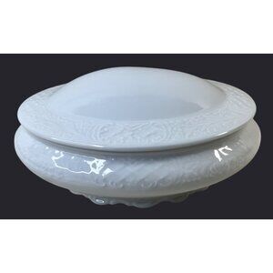 Schumann SCH212 White Oval Domed Covered Caserole Vegetable Bowl Bavaria Germany